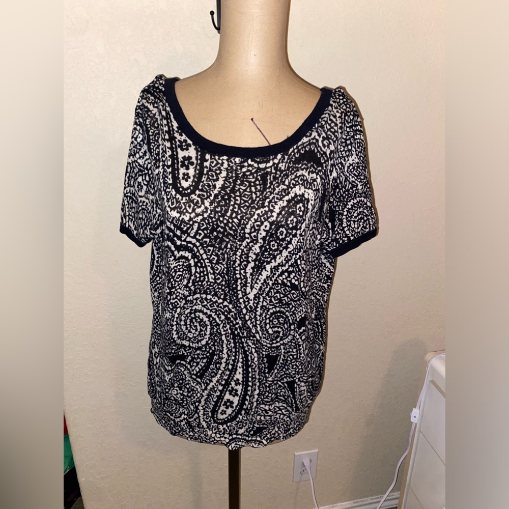 Women’s Outback Red Blouse Size Large